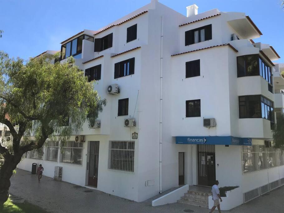Alexa Apartment T2, Albufeira Center Two Bedrooms Self Check-In Dış mekan fotoğraf
